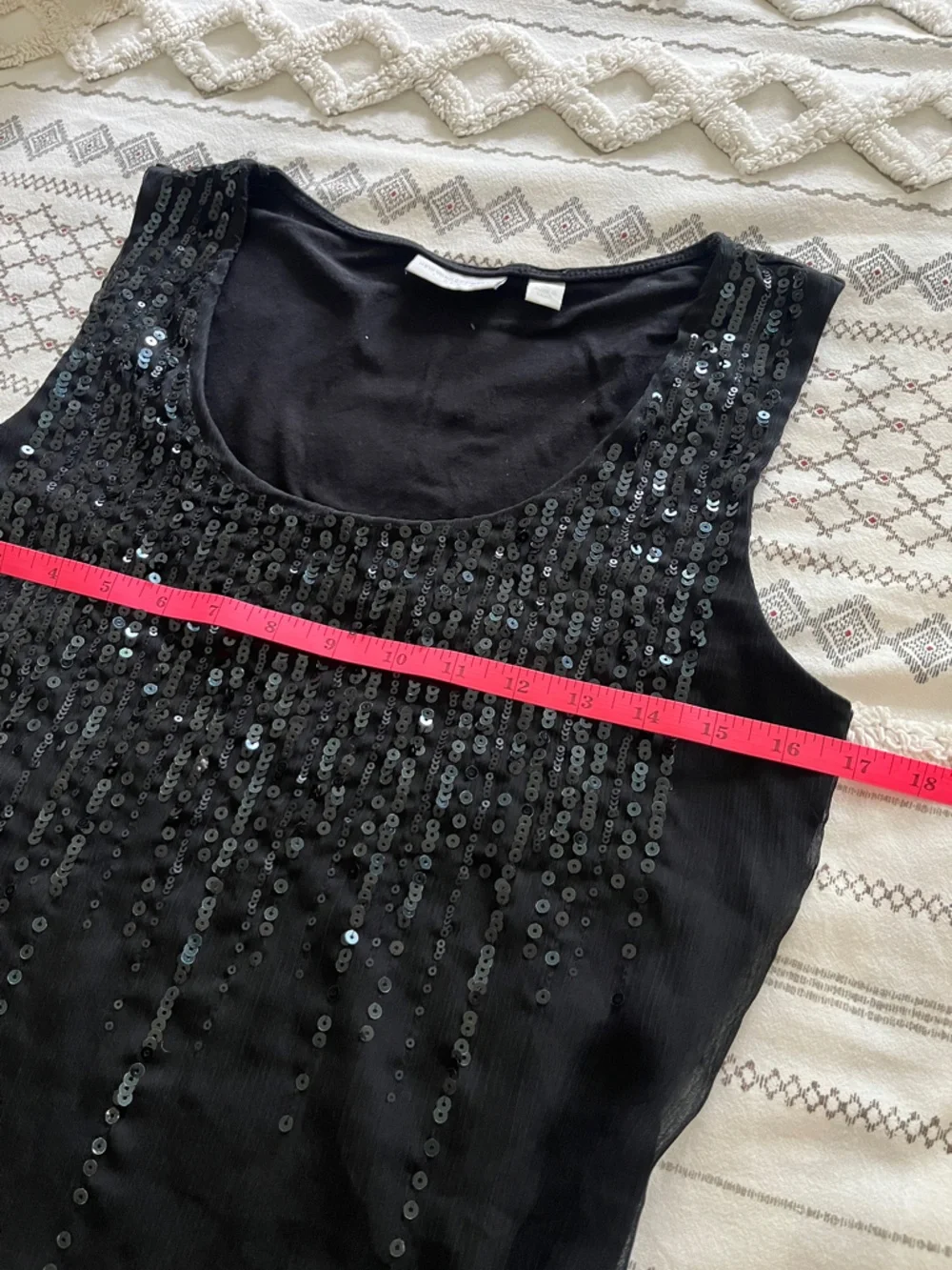 New York & Company Y2K Black Sequin Scoop Neck Sleeveless Blouse- Size Medium - Picture 4 of 7